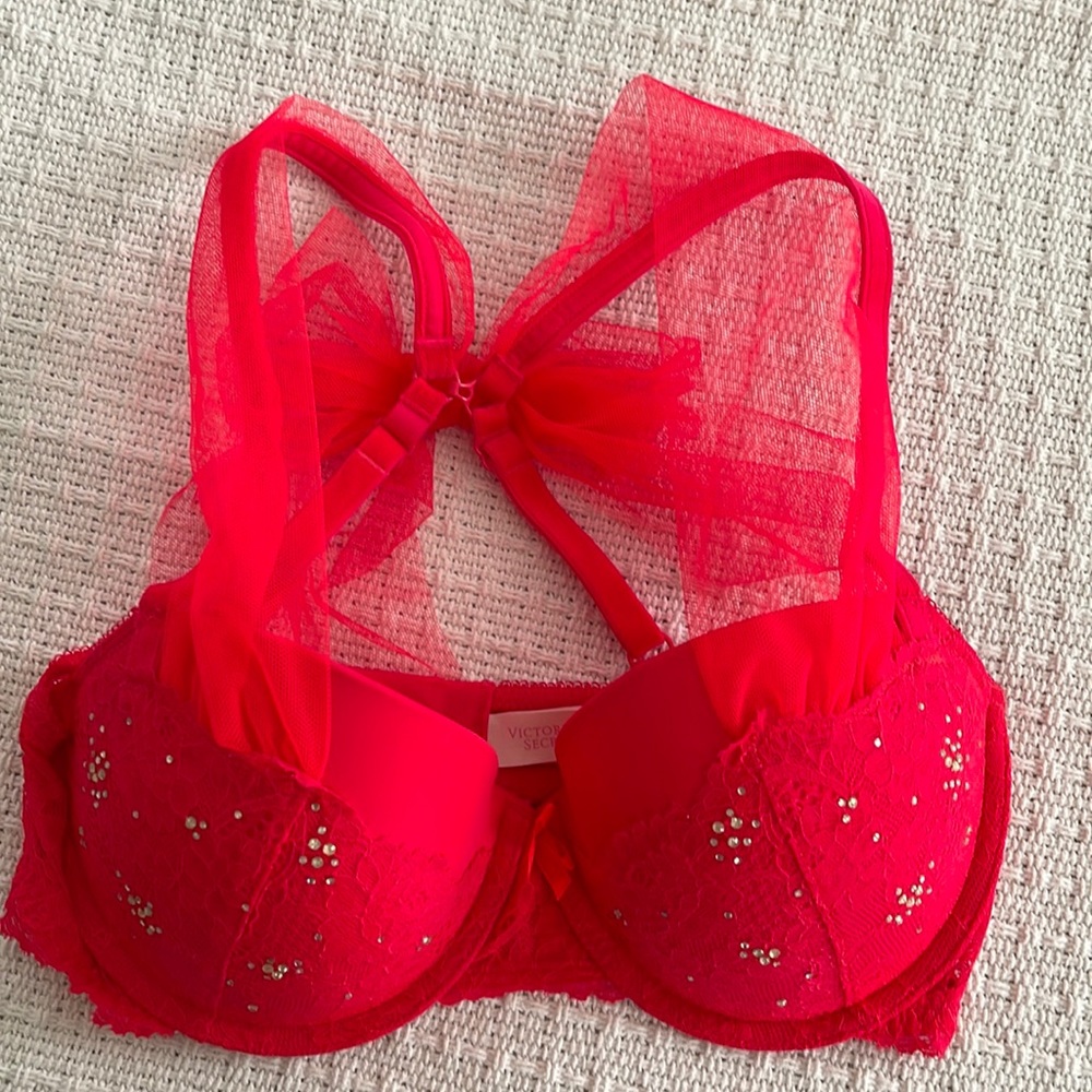 Victoria’s Secret Bra